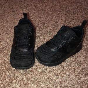 Toddler Nike shoes